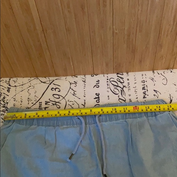 Vero Moda Flowy Light Wash Jean Shorts - Picture 3 of 5